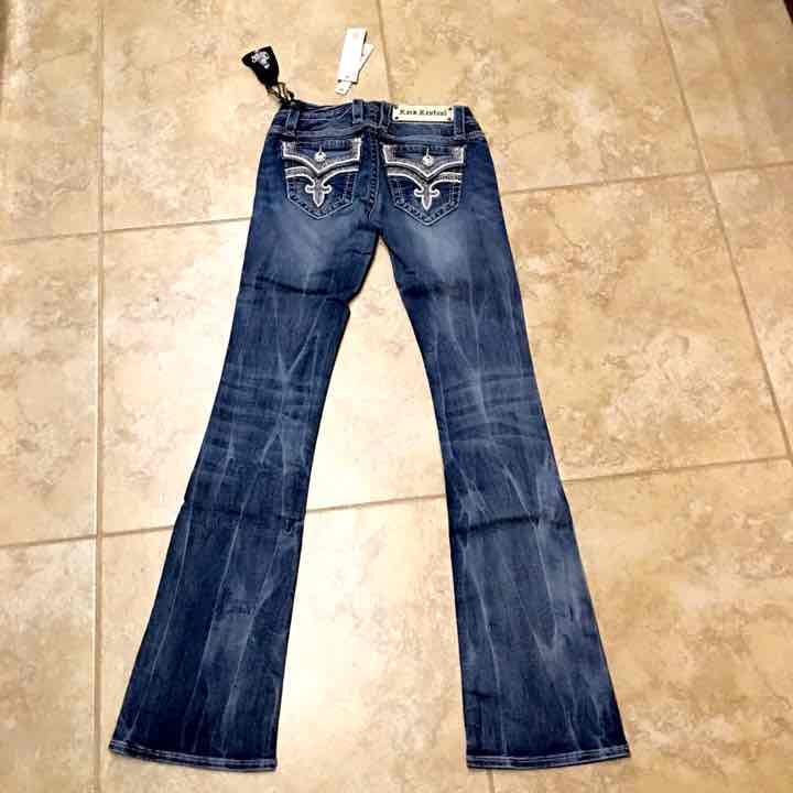 NWT ROCK REVIVAL BOOT CUT JEANS SIZE 27