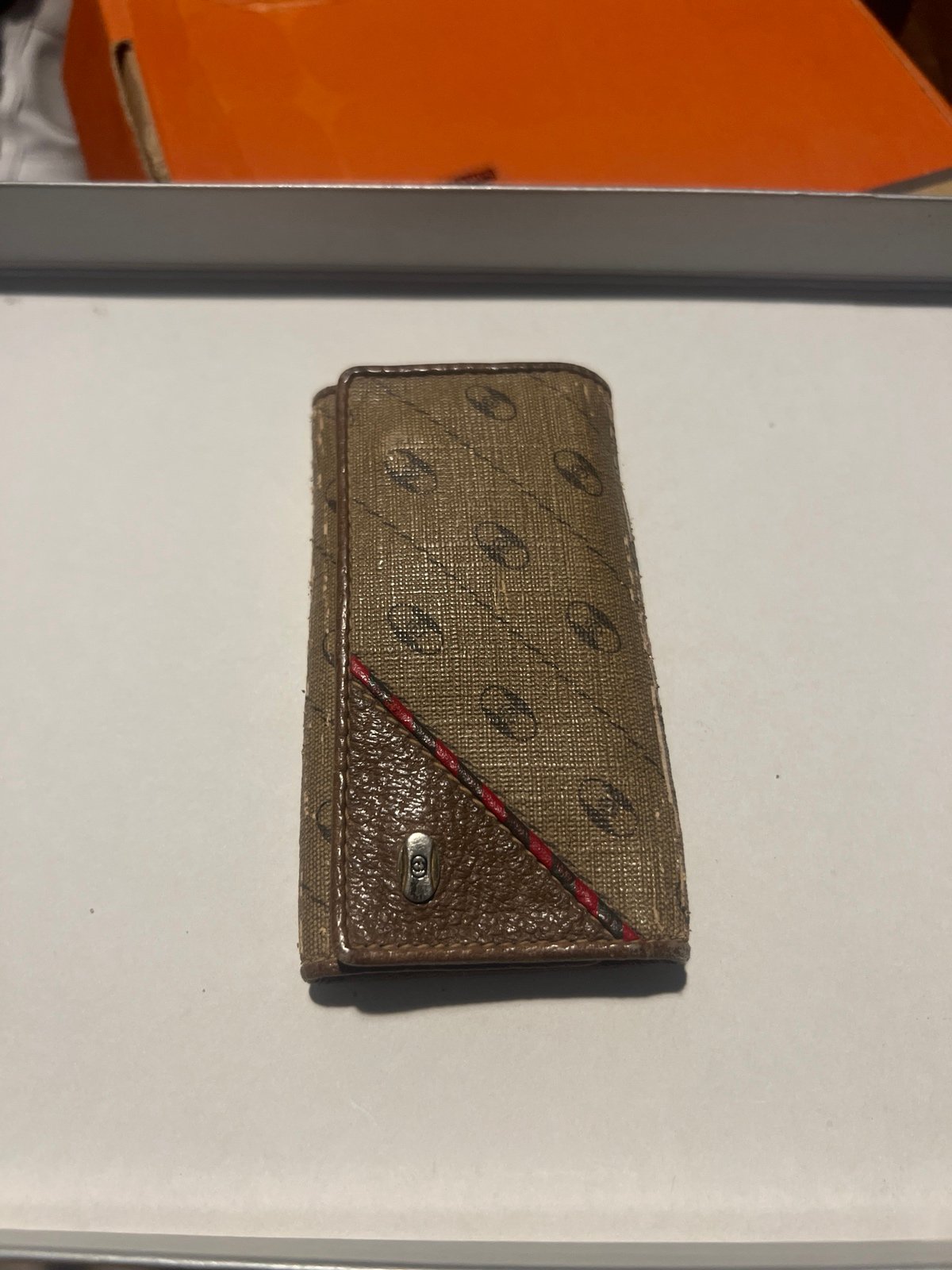 Authentic vintage Gucci key holder