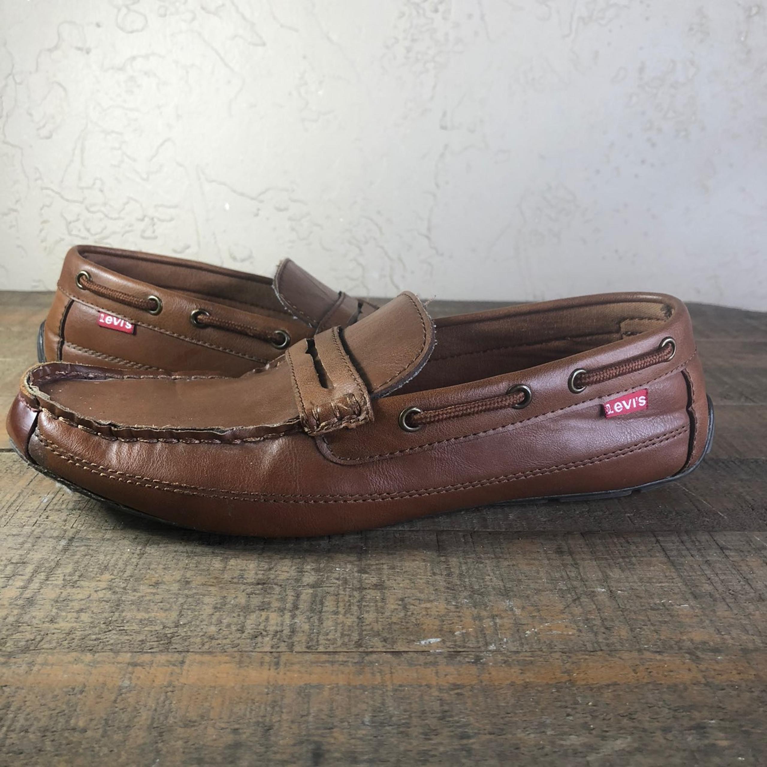 Levis comfort driving loafers sz 10
