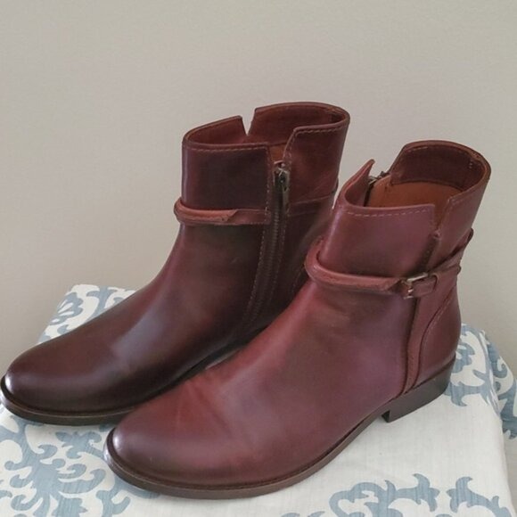 Frye Leather Booties Size 6.5 New