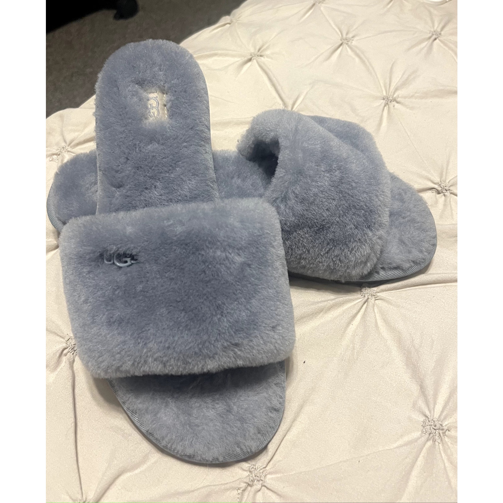 Ugg Slipper slides