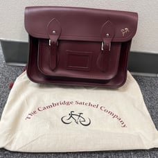 13 inch Cambridge satual bag