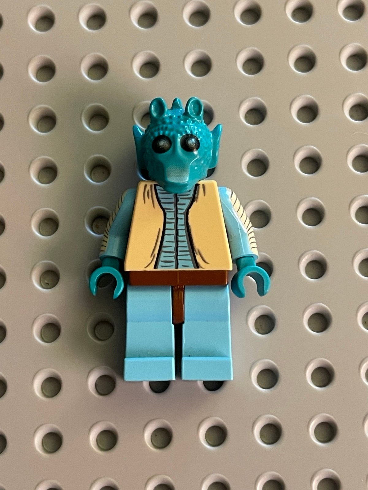Lego star wars older greedo minifigure