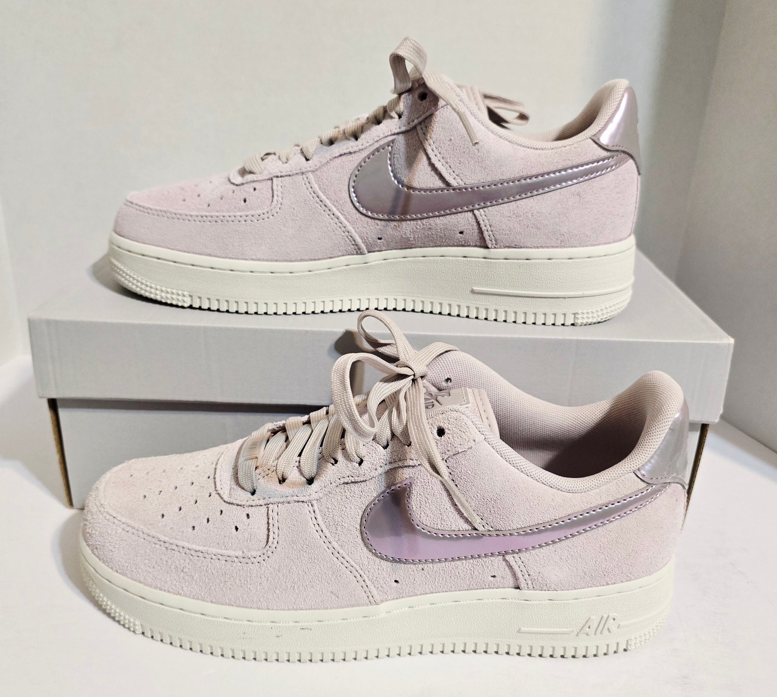 Nike Airforce 1 '07 SE Women's Size 9.5