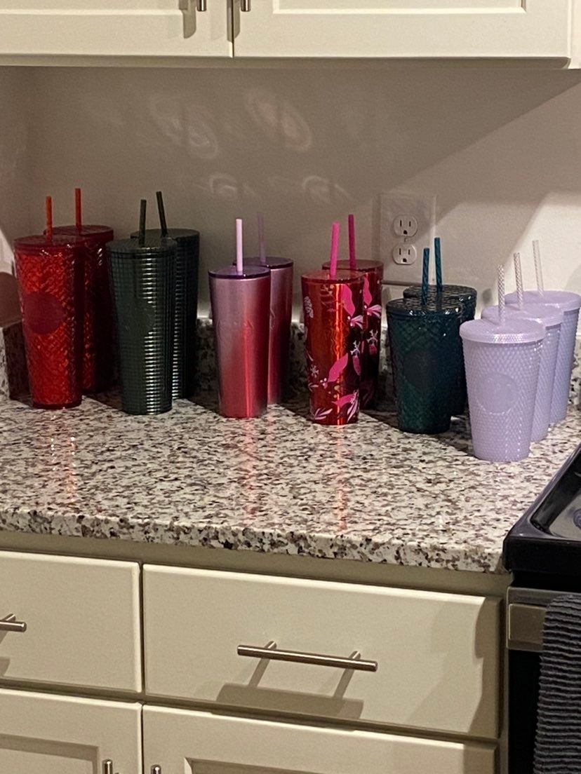Starbuck Holiday 2021 Tumblers