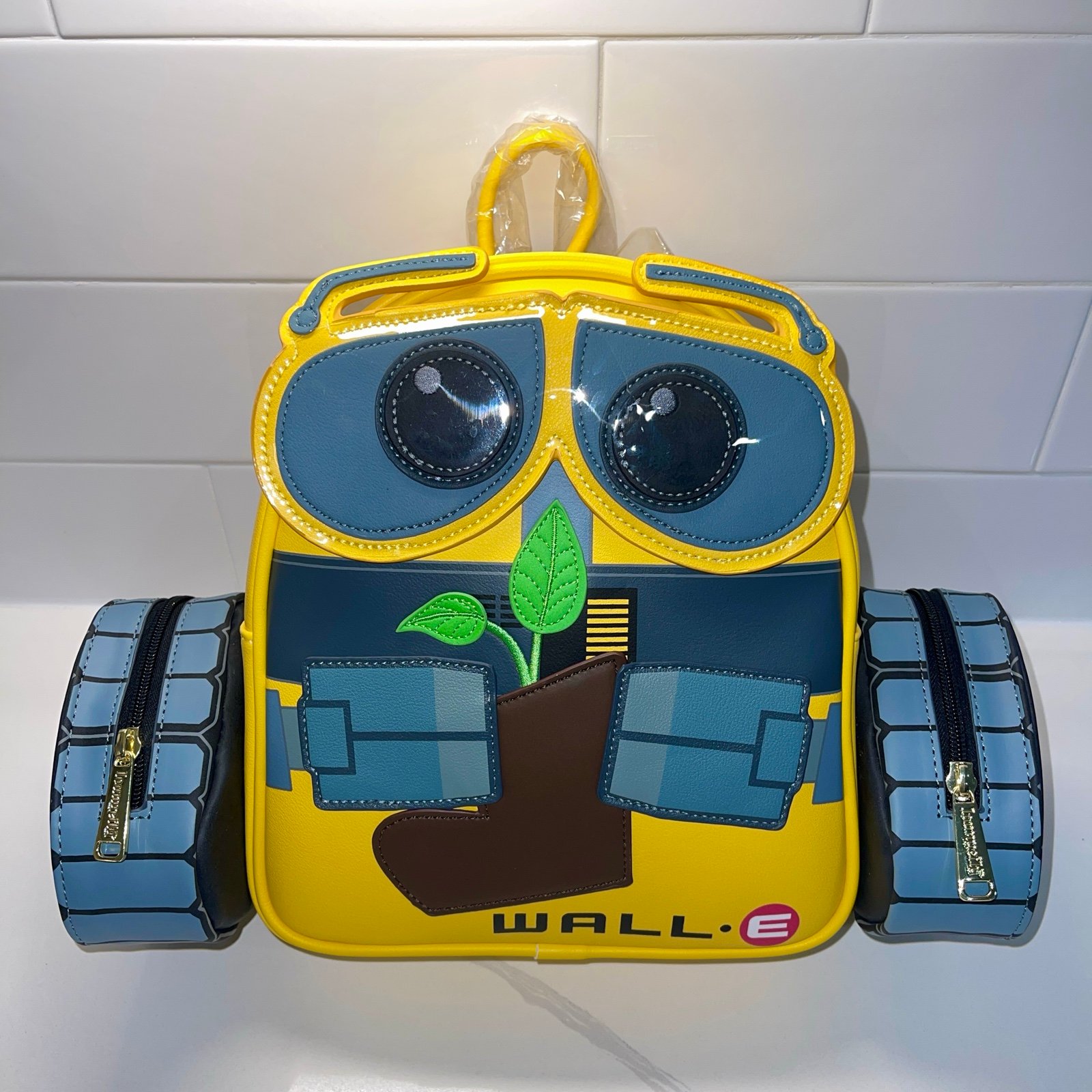 NWT Disney Pixar Loungefly Wall-E Plant Boot Mini Backpack
