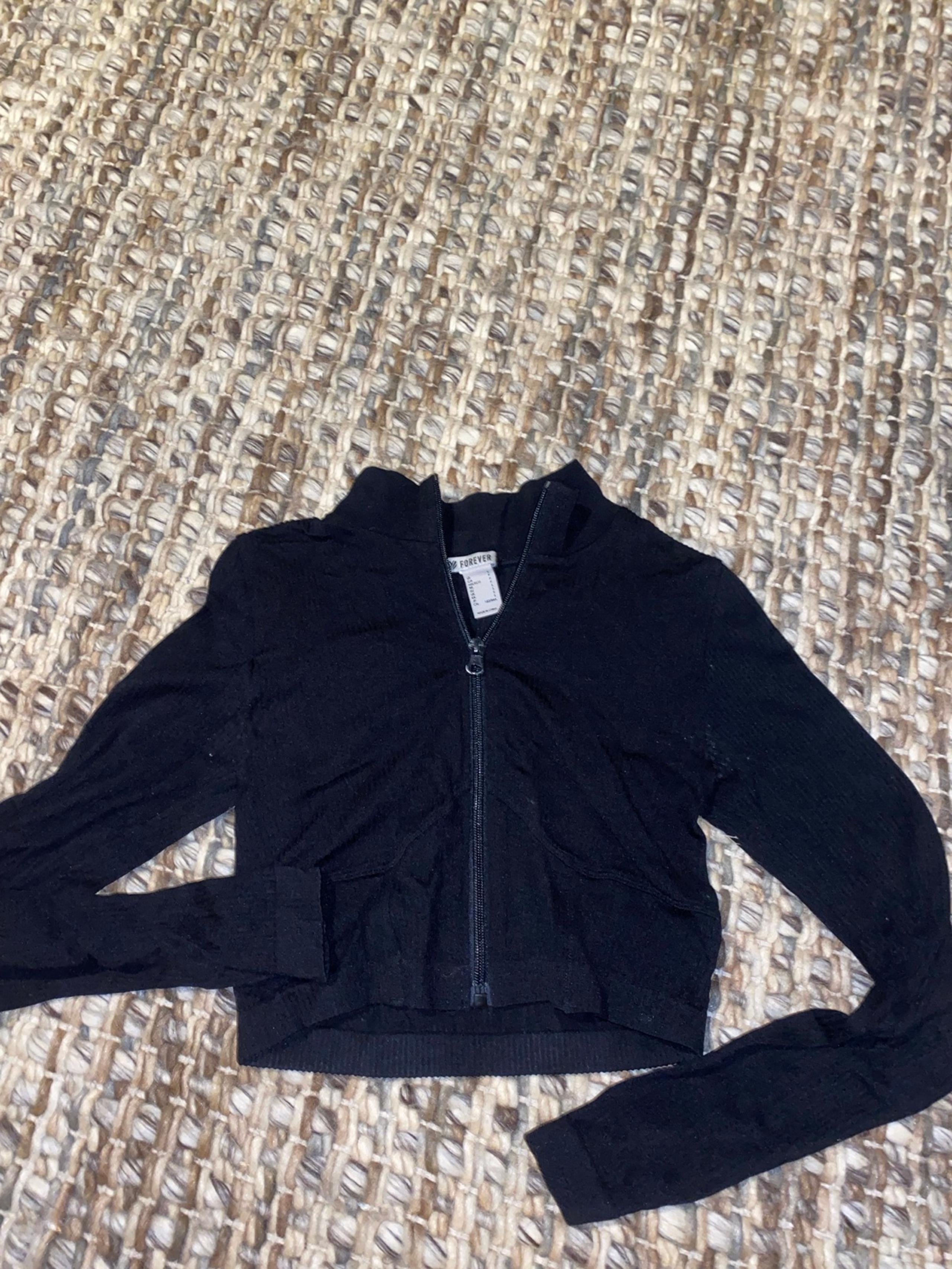 Forever 21 black ribbed workout long sleeve top