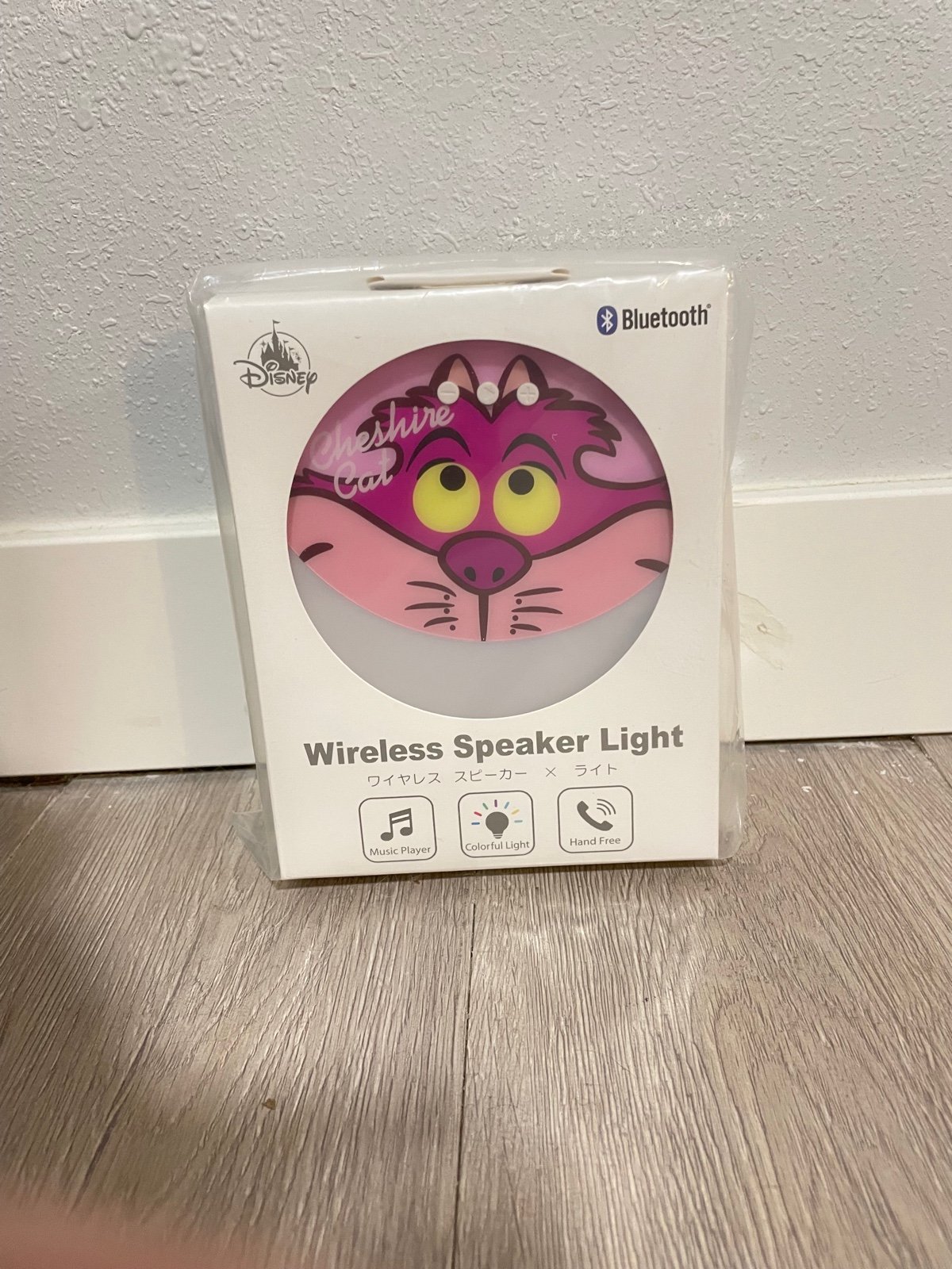 NWT TOKYO DISNEY RESORT WIRELESS SPEAKER LIGHT CHESHIRE CAT