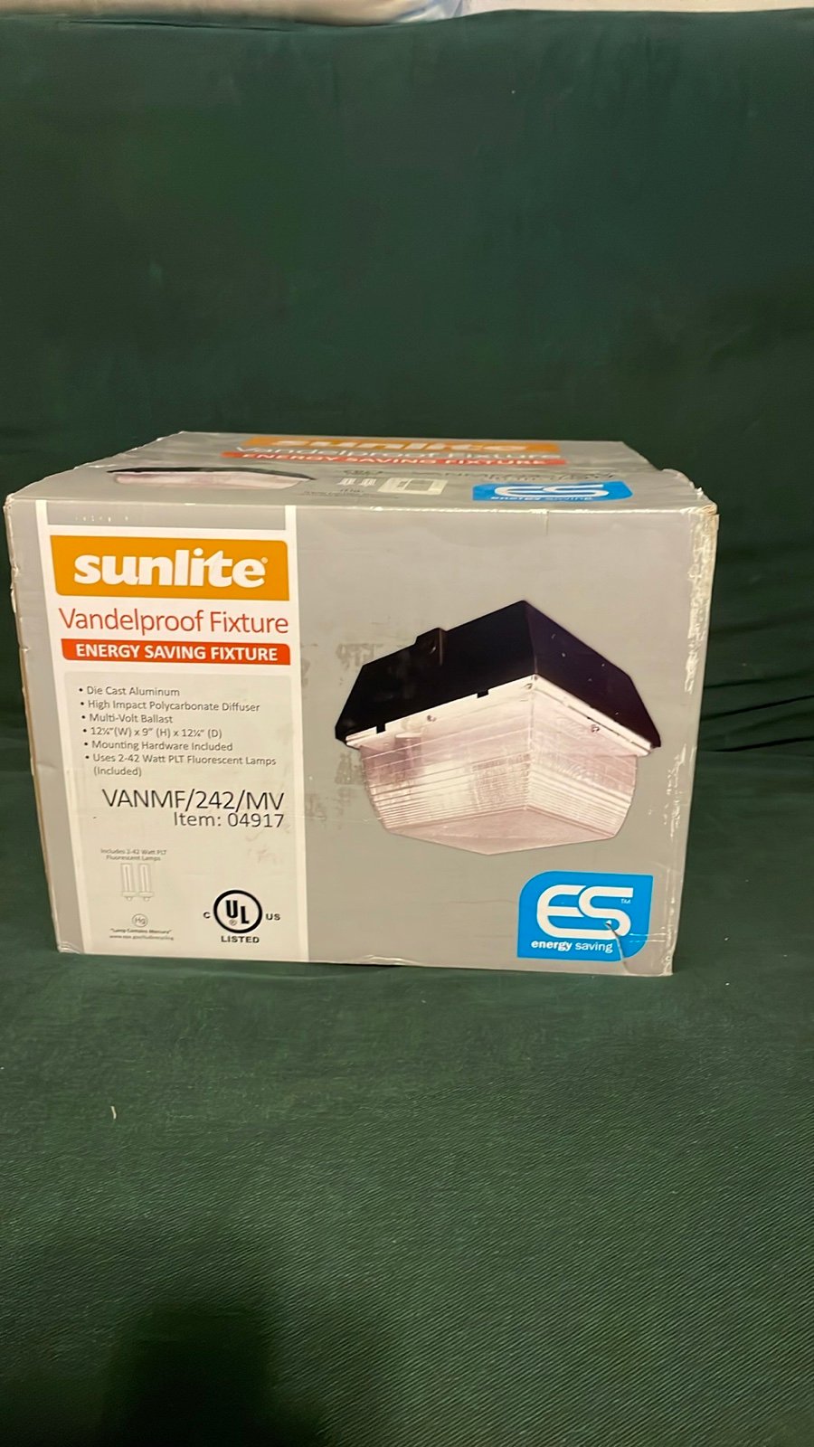 NIB Sunlite Vandproof fixture Energy saving light fixture Die cast aluminum VA