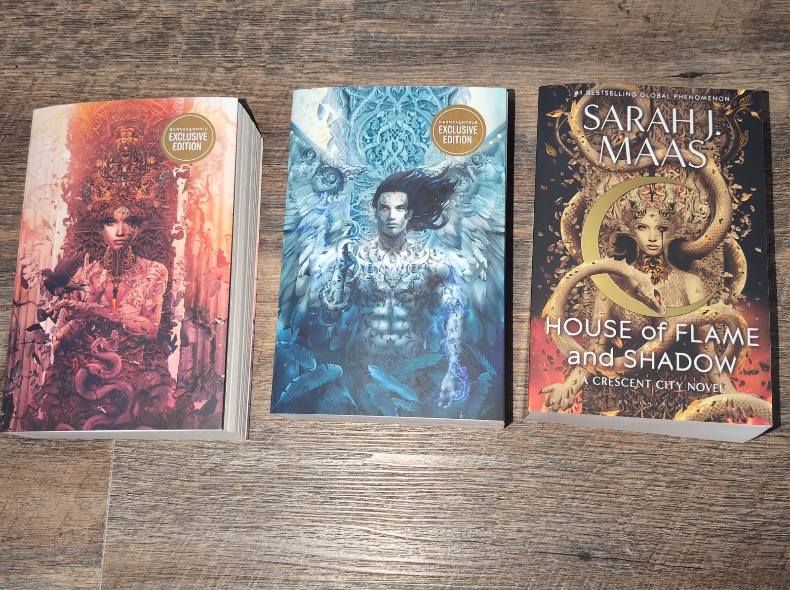 Crescent City Trilogy Bundle Sarah J.Maas Exclusive editions