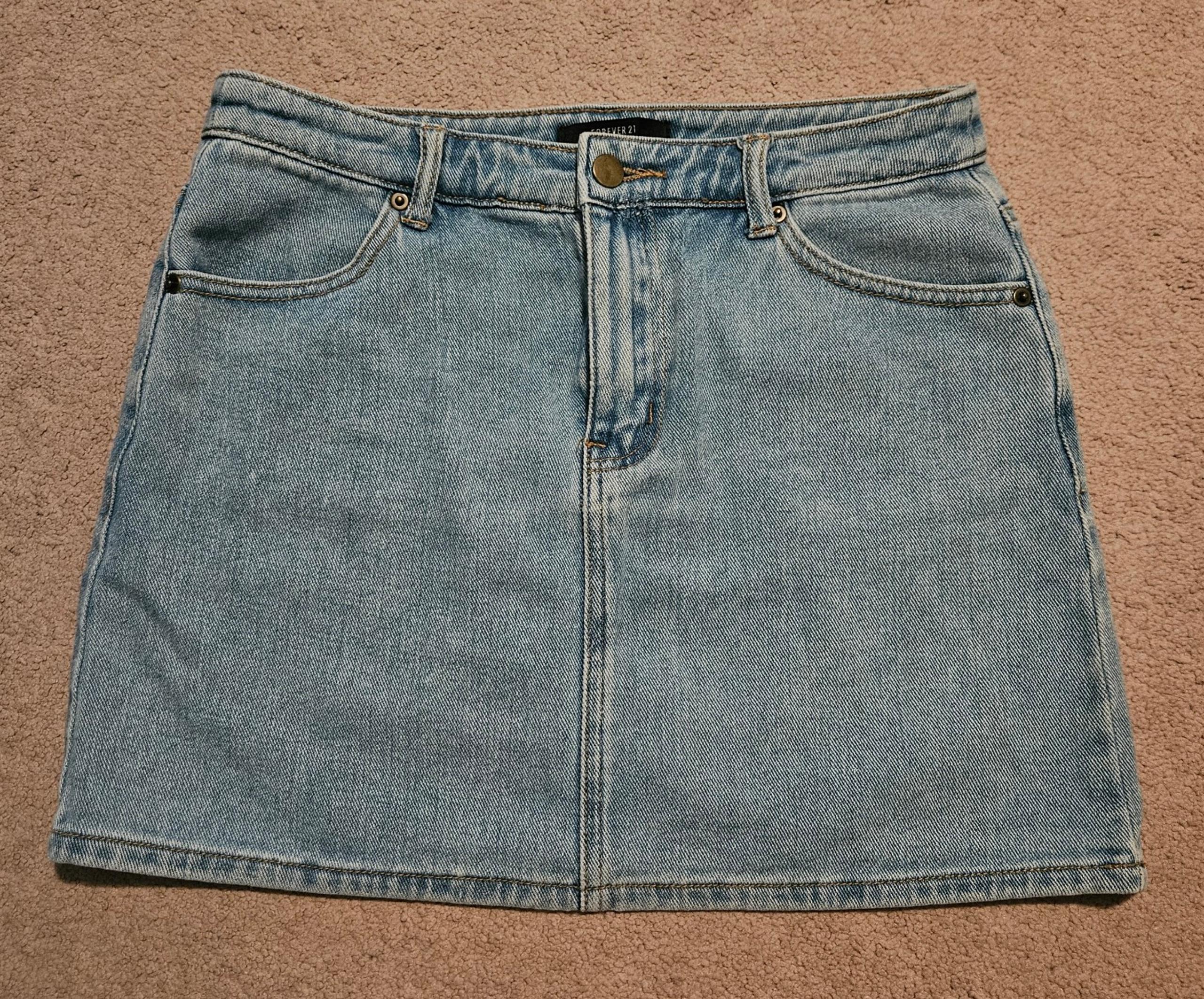 H&M Denim Mini Skirt Size M