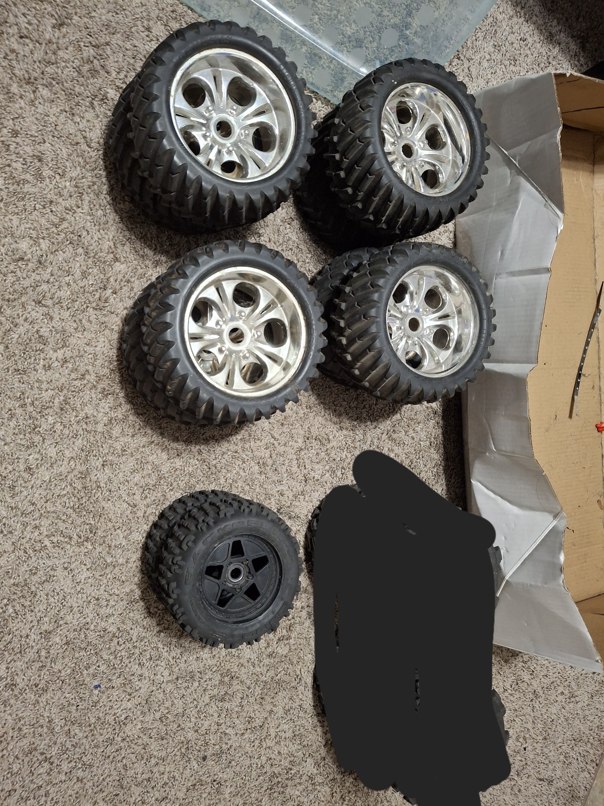 24mm and 17mm wheels and tires