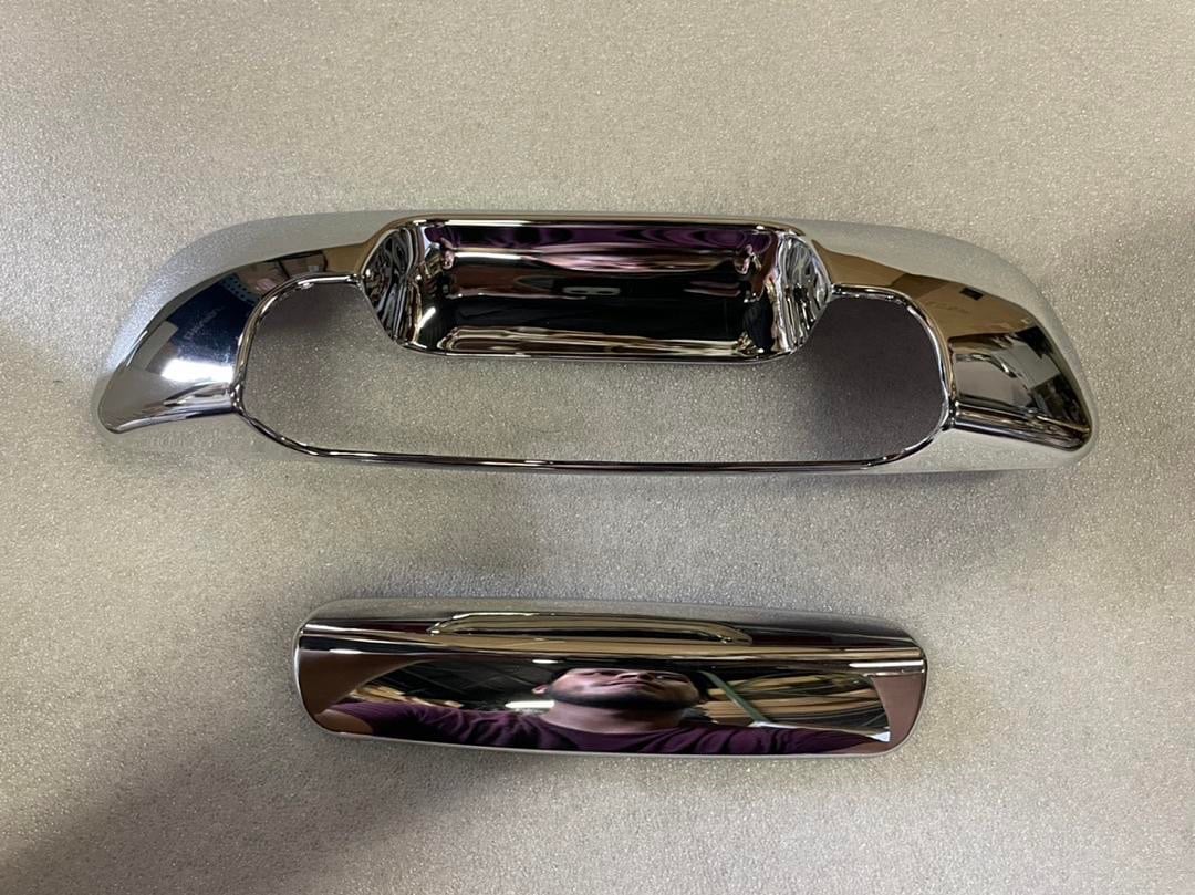 02-08 dodge ram tailgate chrome handle cover cubierta de manija cromada del port