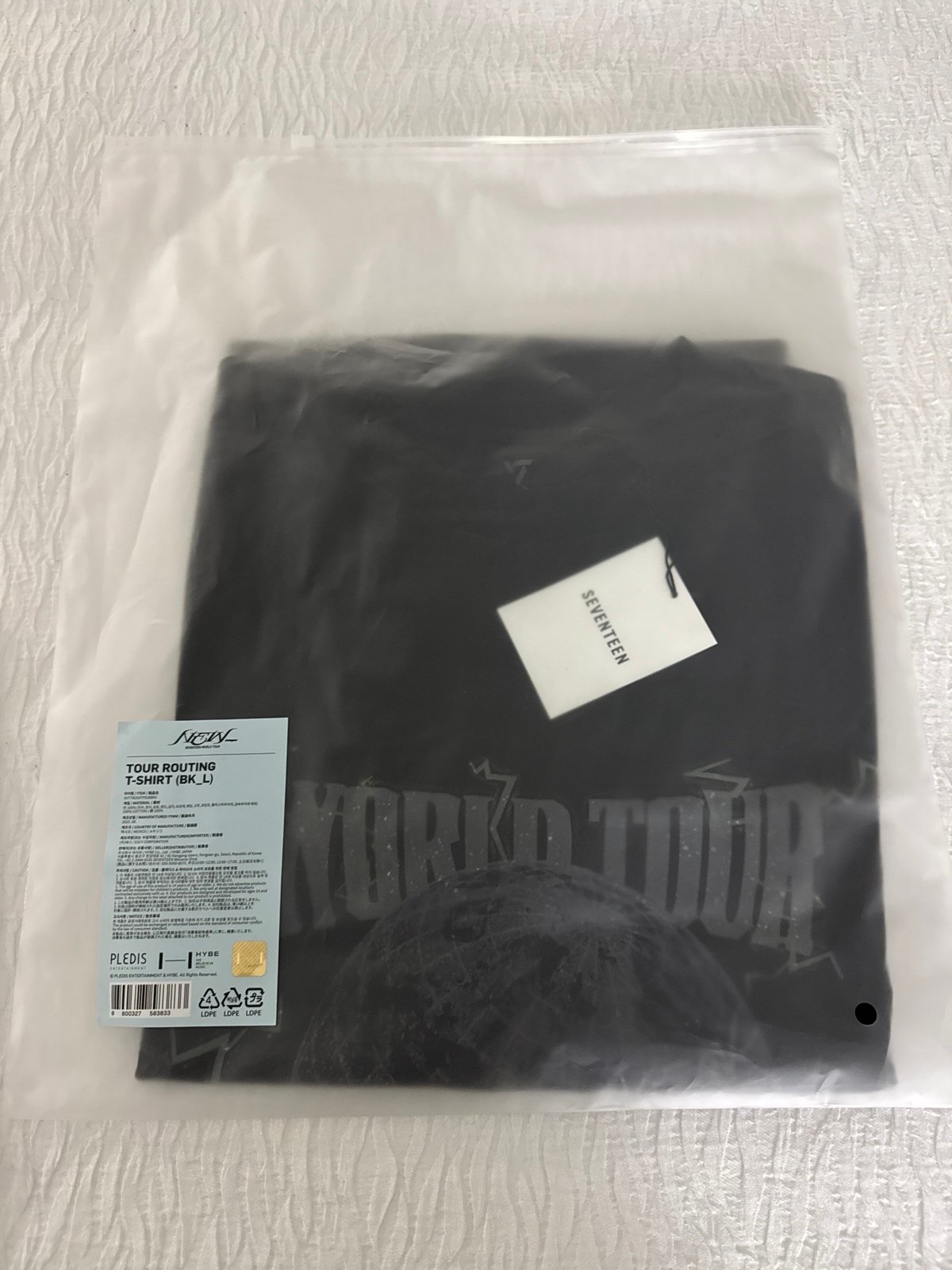 Seventeen New World Tour 2026 Official Merch black T shirt-Large