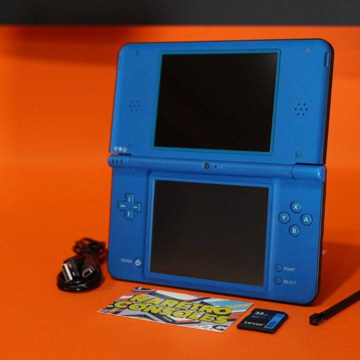 Nintendo DSi XL in Launch Day Ocean Blue W/ Stylus, 32GB, Charger & 300+ Games