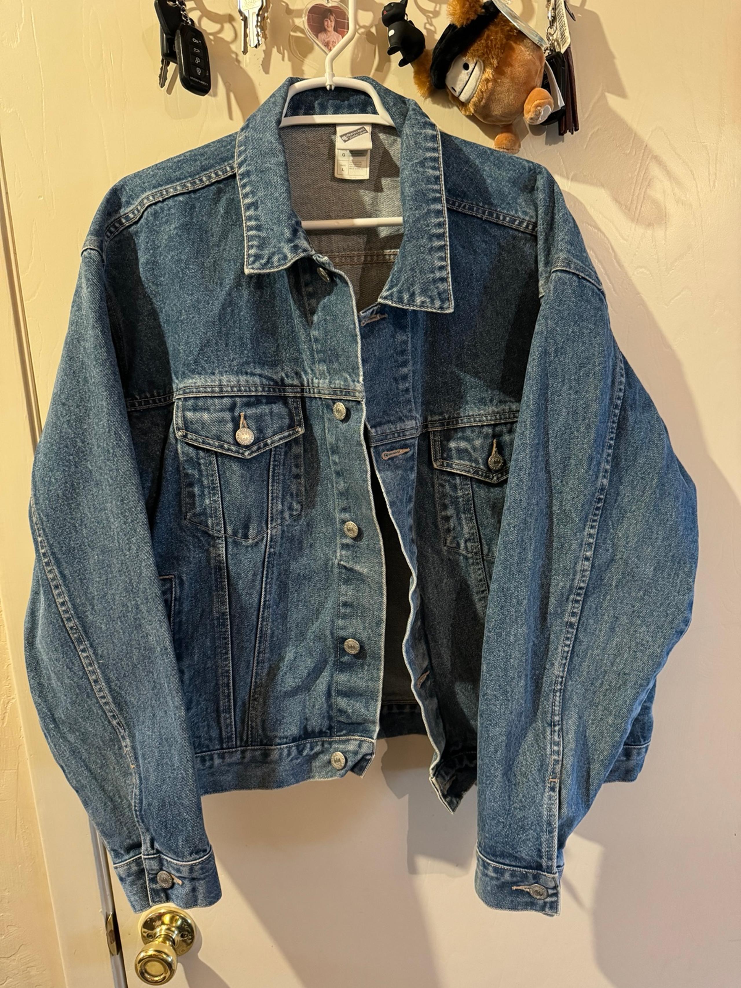 Vintage 90s Warner Bros Studio Store, Batman Denim Jacket, Size Large