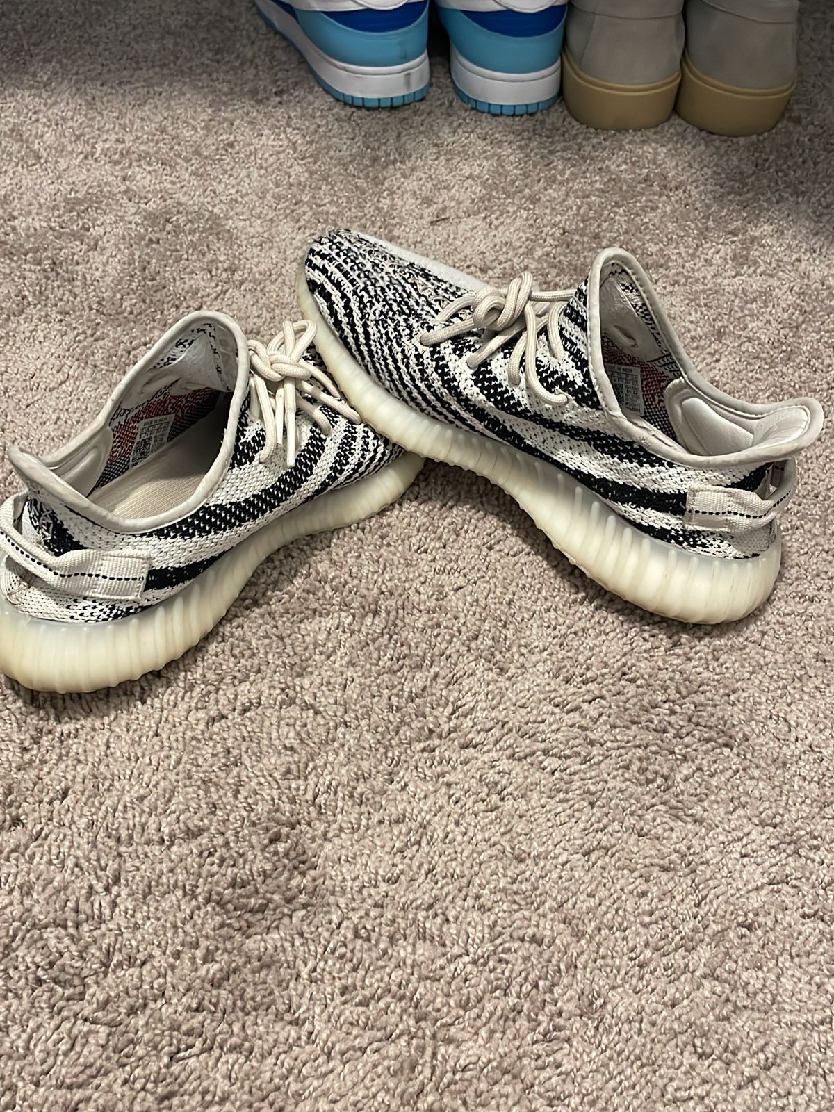 Yeezy Adidas Boost 350 V2 Zebra