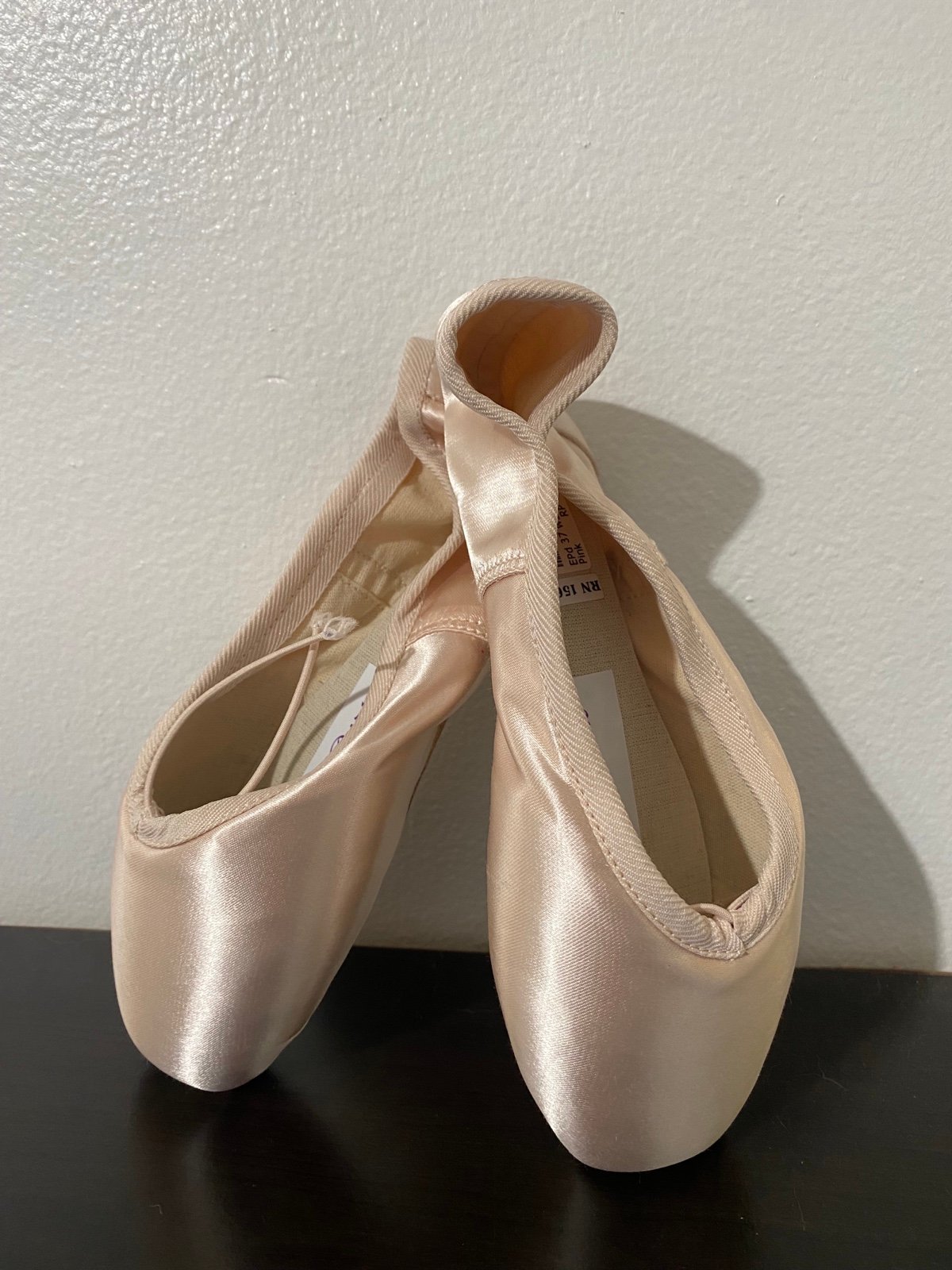 Russian Pointe Entrada Pro pointe shoes
