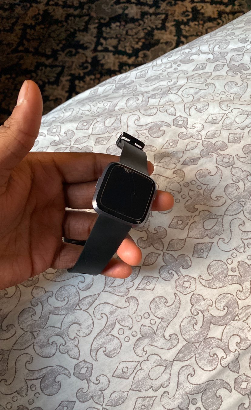 Fitbit versa 2