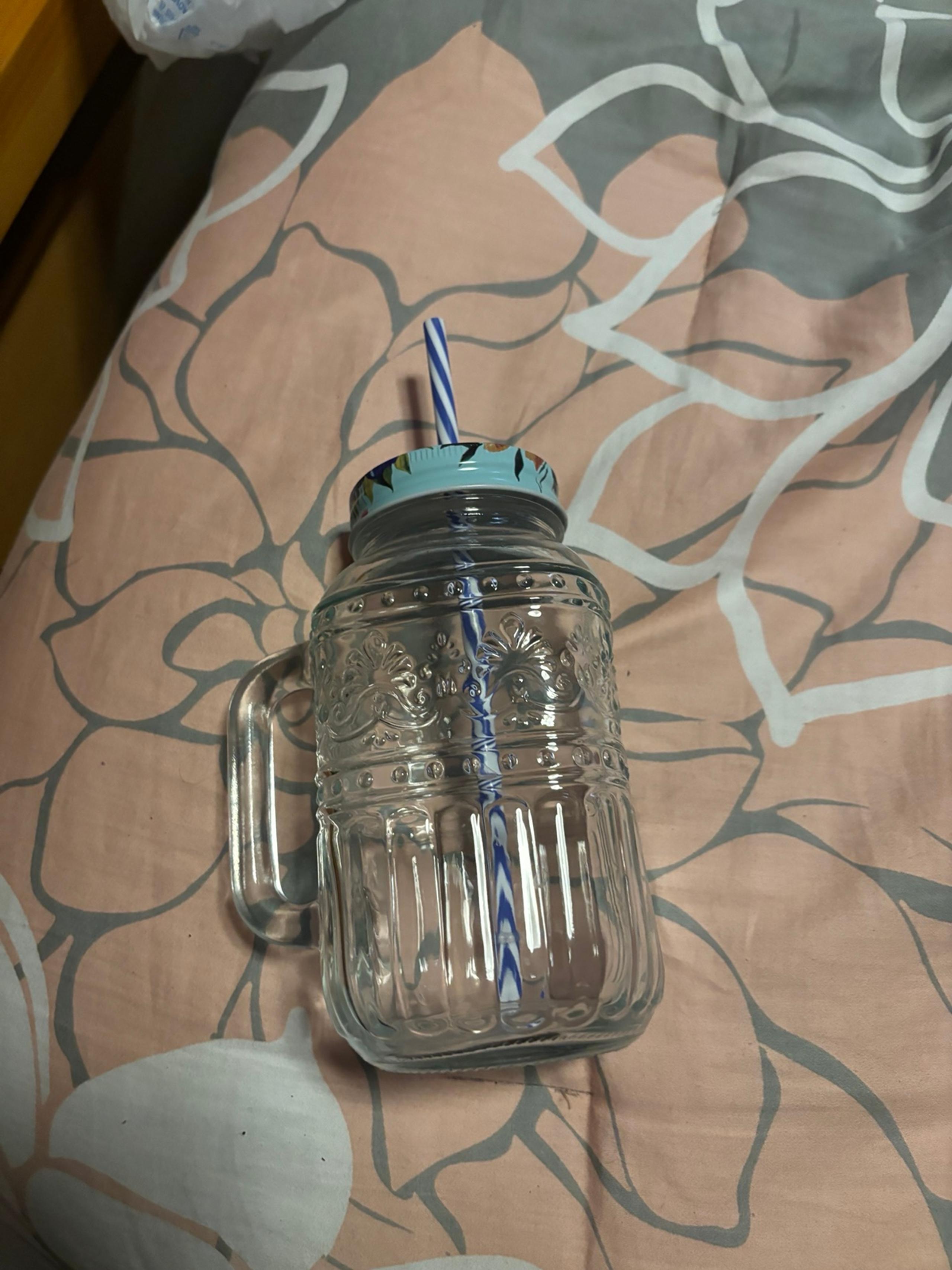 Glass water cup