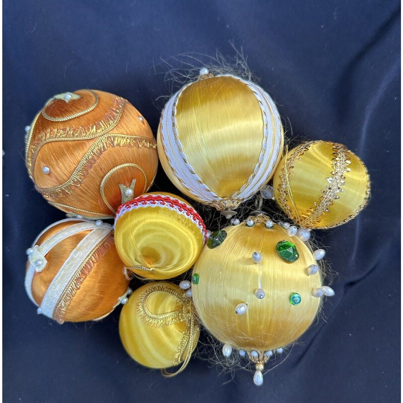 Lot of 7 Vintage 1970s Hand Made Push Pin Beaded Christmas Ornaments Balls -S72