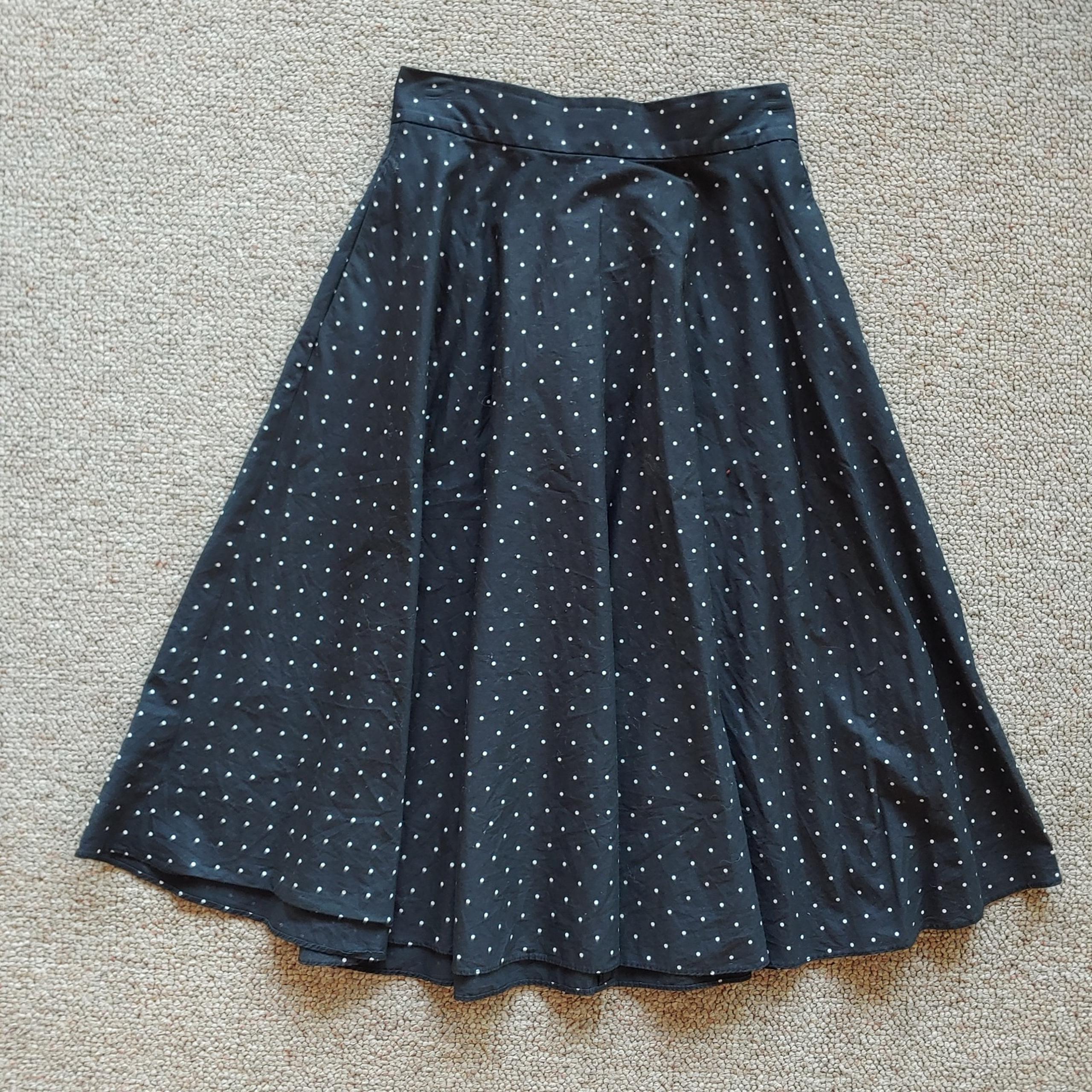 UniQlo Black & White Polkadot A-line Retro Style Knee Length Skirt Elastic Waist