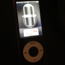 Apple iPod Nano 5th Generation 8GB Purple READ