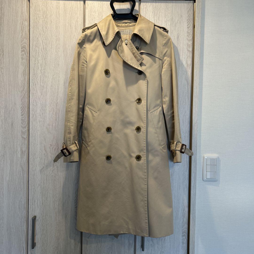 BARNEYS NEWYORK Beige Trench Coat Size 38