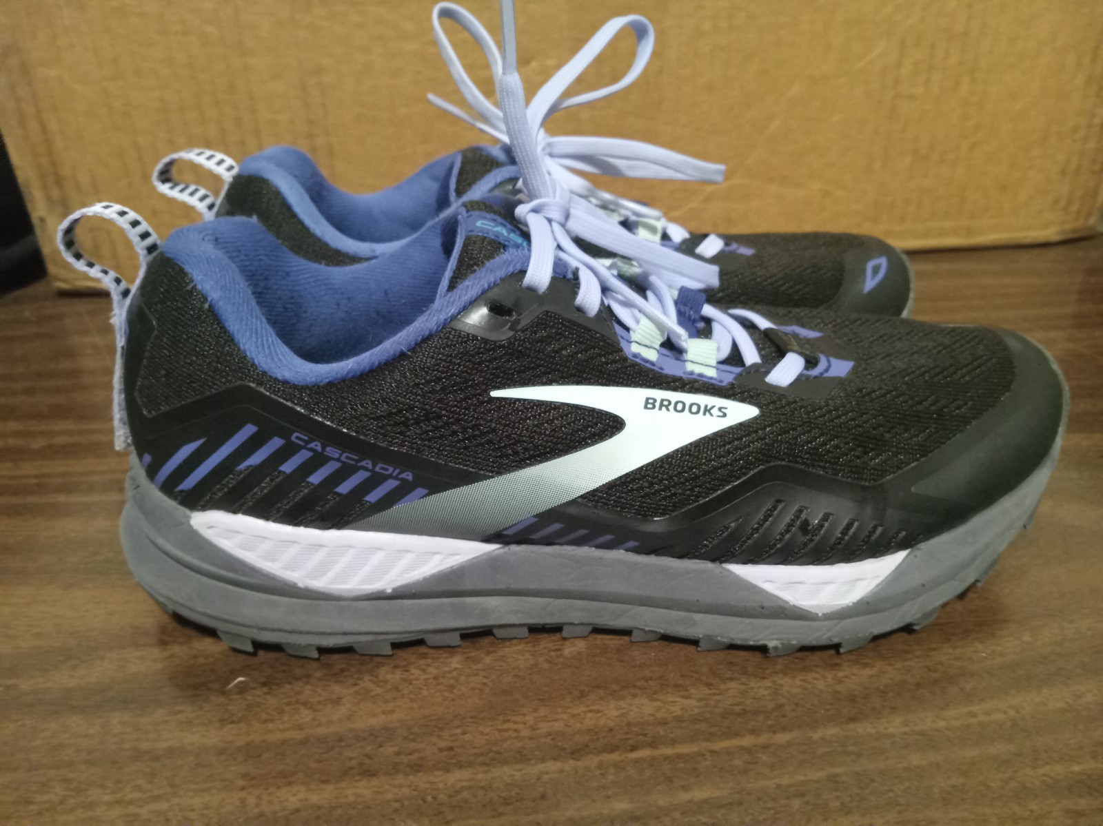 Brooks Cascadia 15 GTX Women's Trail Running Shoes 1203321B065 Black Size 8 B