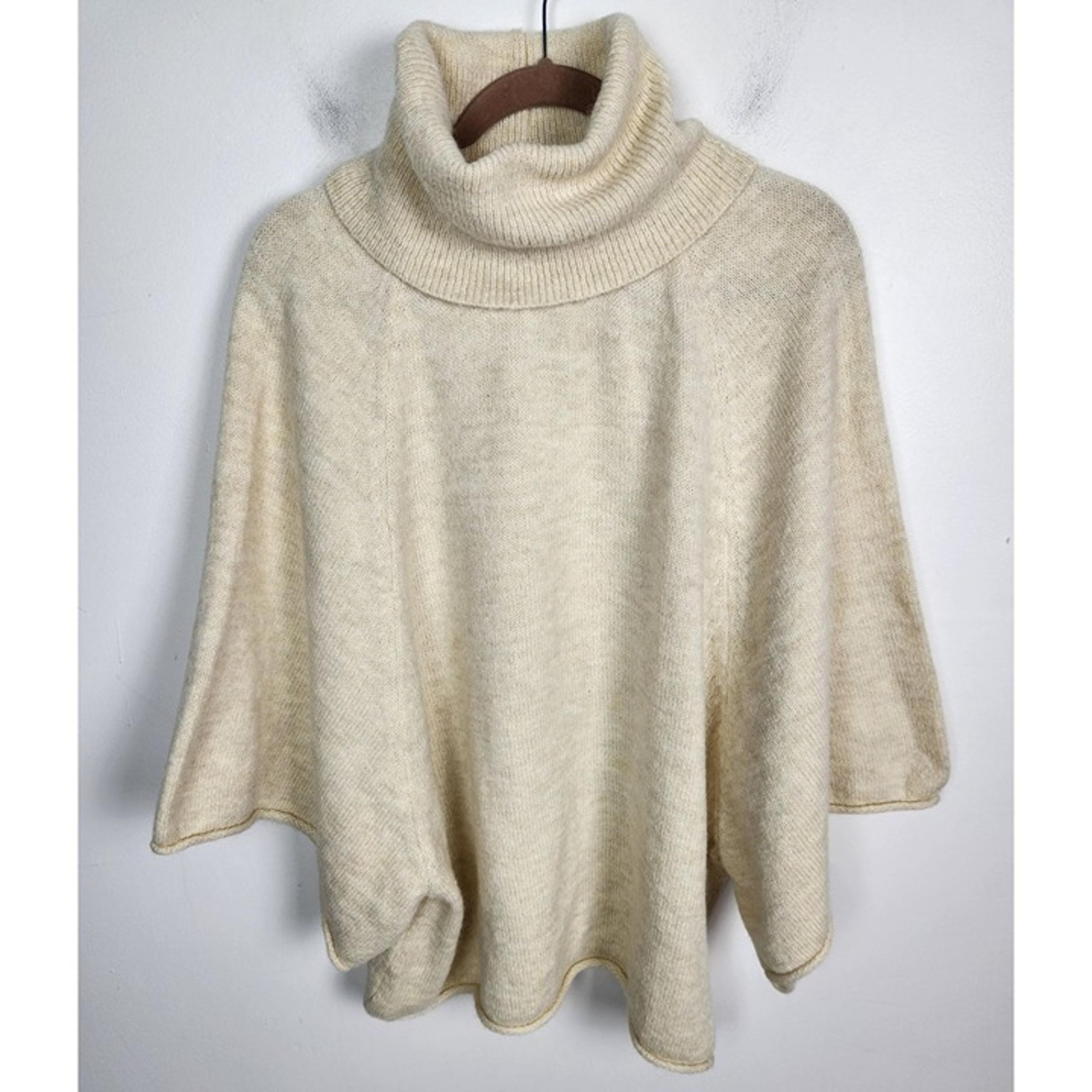 Zara Women's Sz. L Ivory Oversized Cowl Neck Kimono Sleeve Sweater