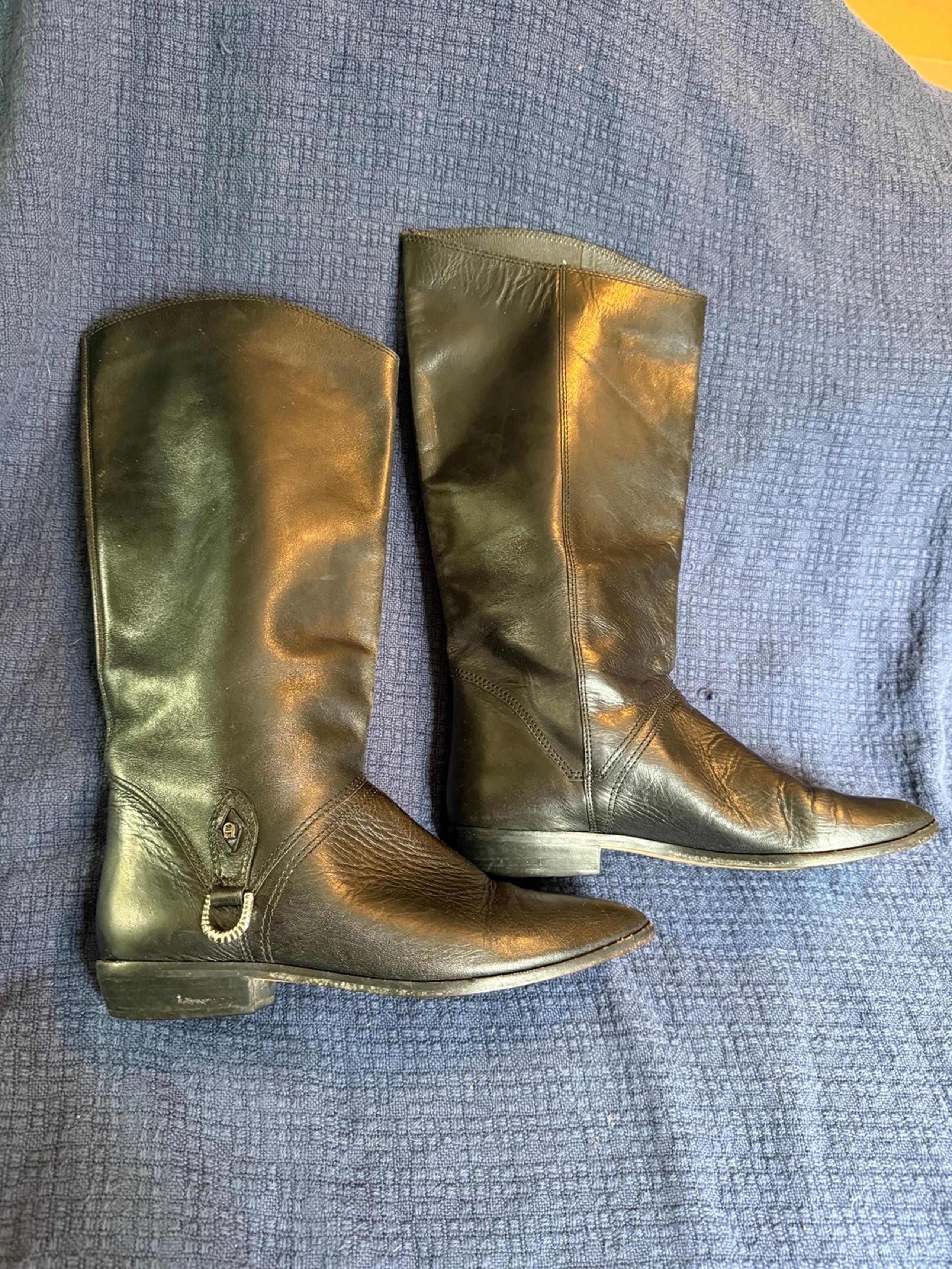 Vintage Etienne Aigner Black Tall Leather Riding Boots women’s size 8.5 N