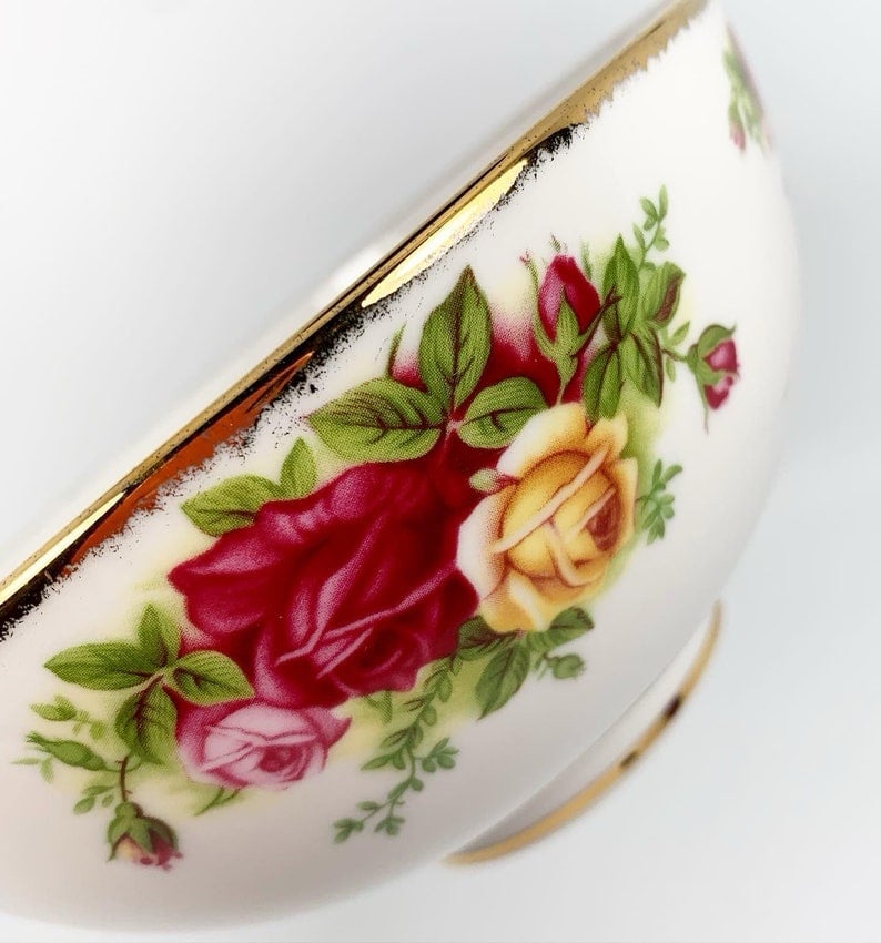 Royal Albert Fine Bone China Old Country Roses Rice/all purpose Bowl (2)