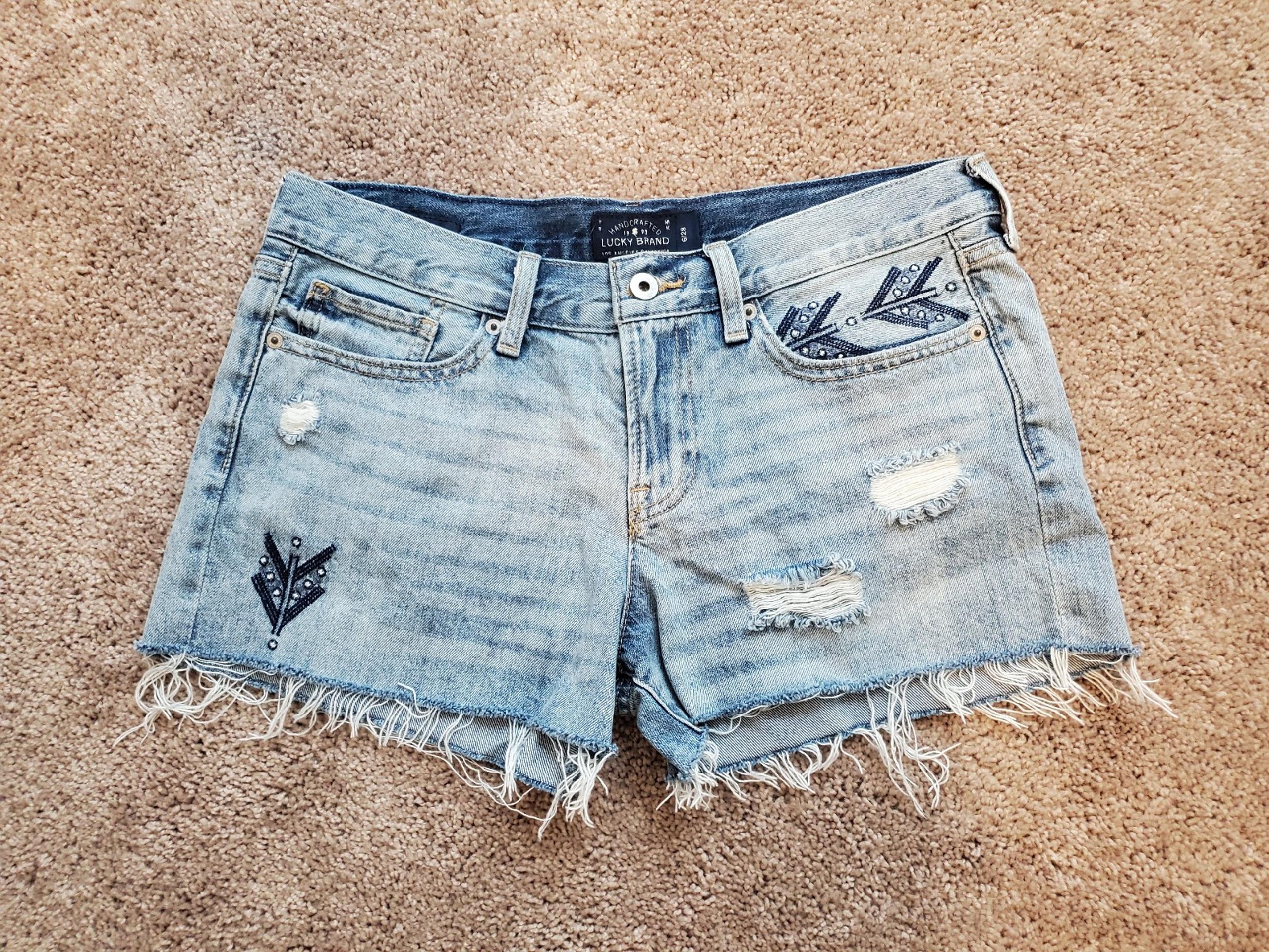 Denim Shorts sz 6 - Lucky Brand