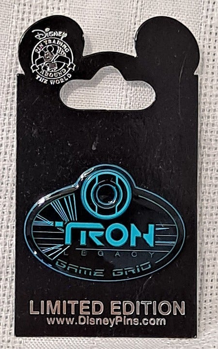 New 2010 Disney Parks Cast Exc Limited Edition LE 1,000 Tron Legacy Pin Name tag
