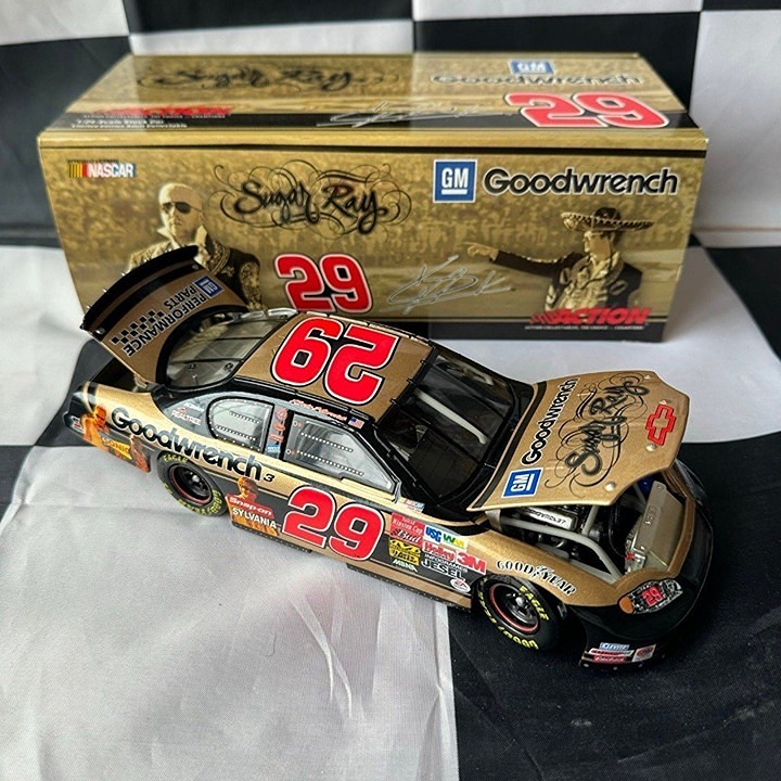 Kevin Harvick #29 GM Goodwrench / Sugar Ray 2003 1:24 NASCAR Action Diecast