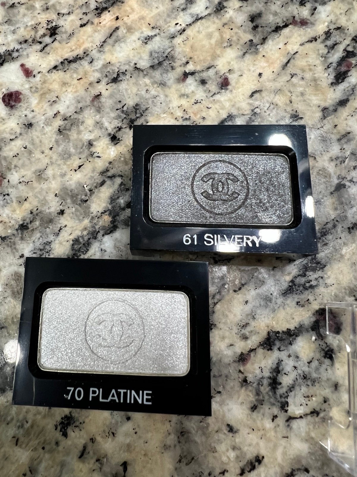 chanel omber essententielle shimmer shadow bundle x2