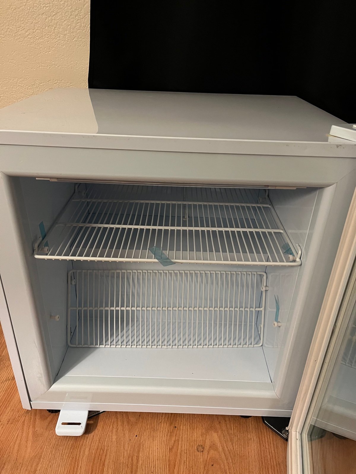 Avantco Display Freezer