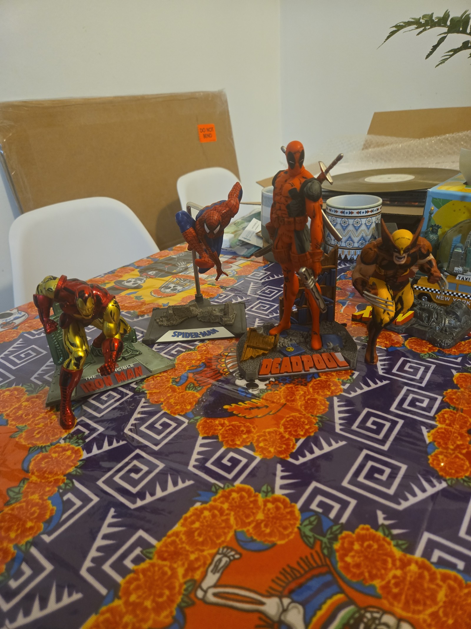 McFarlane Toys Marvel Collection 1:10th Gold Label lot bundle