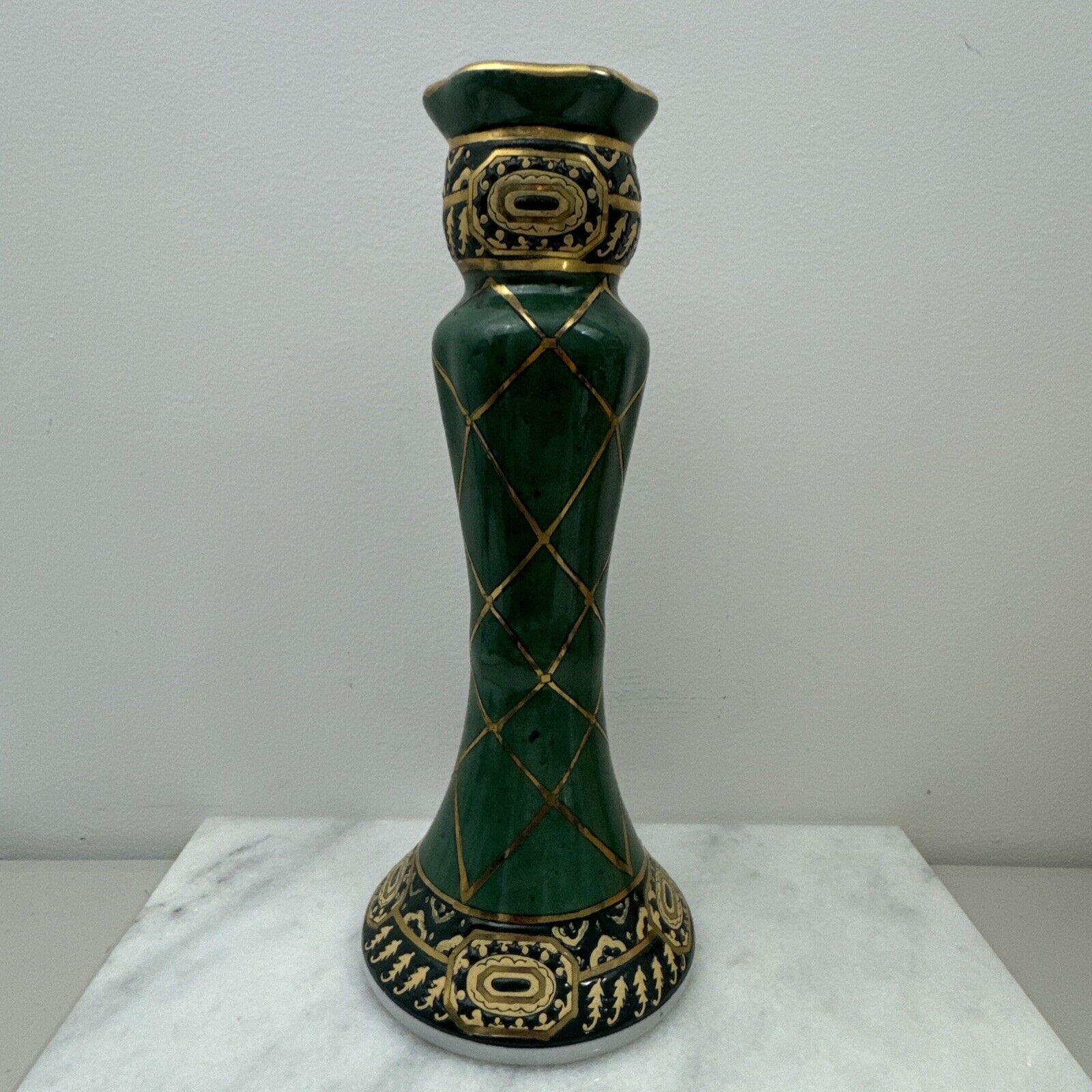 Waccamaw Emerald/Gold Leaf Candlesticks Holders 10.5”