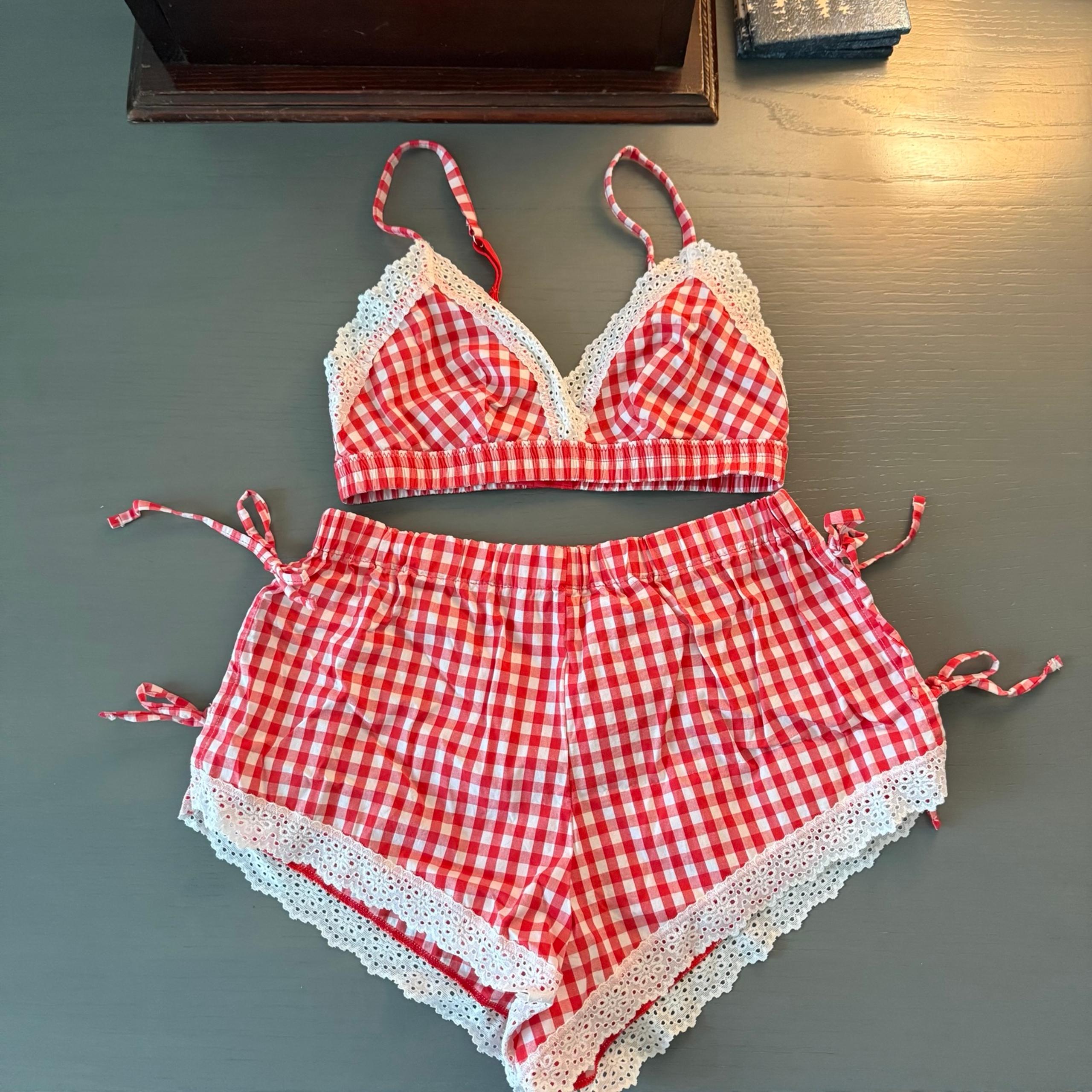 Gingham set
