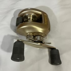 Shimano Chronarch 100SF SUPER FREE Bait casting Reel Made in Japan GOLD