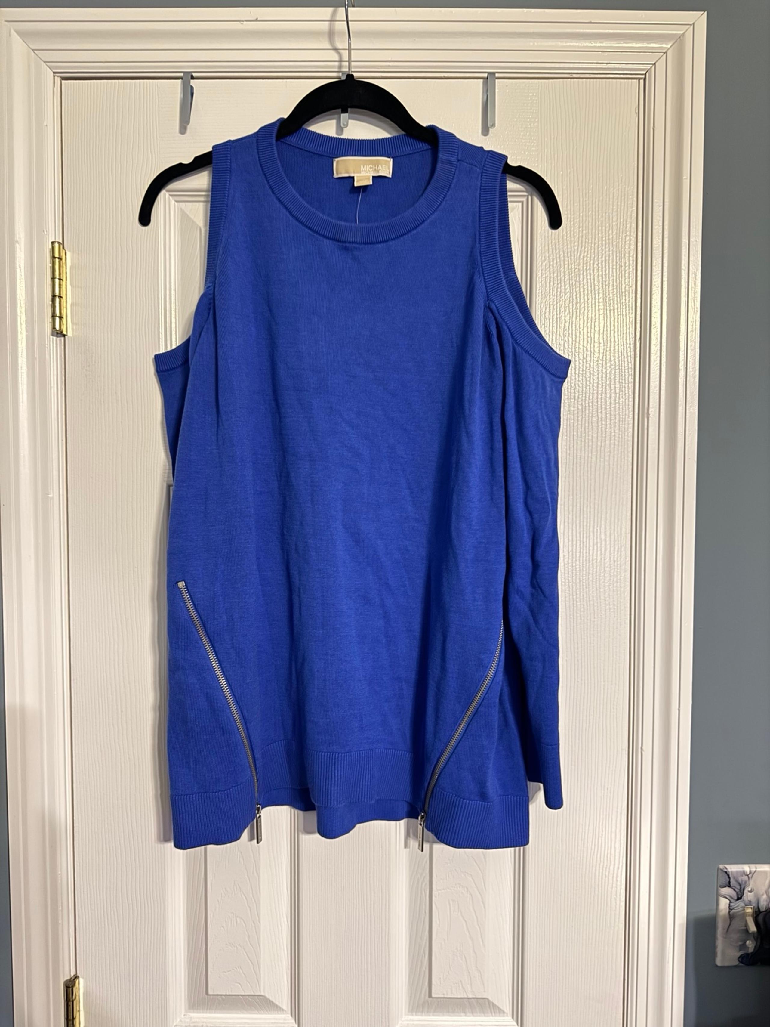 NWT Woman’s size 1X Michael Kors periwinkle crew neck sweater