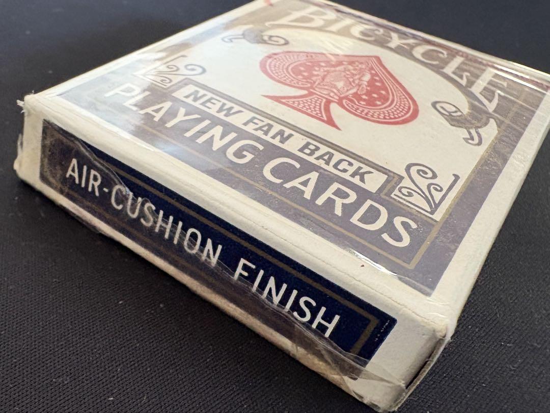 Brand new unopened Bicycle Fan Back vintage old deck. Card Games