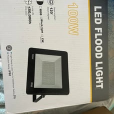 Led flood light