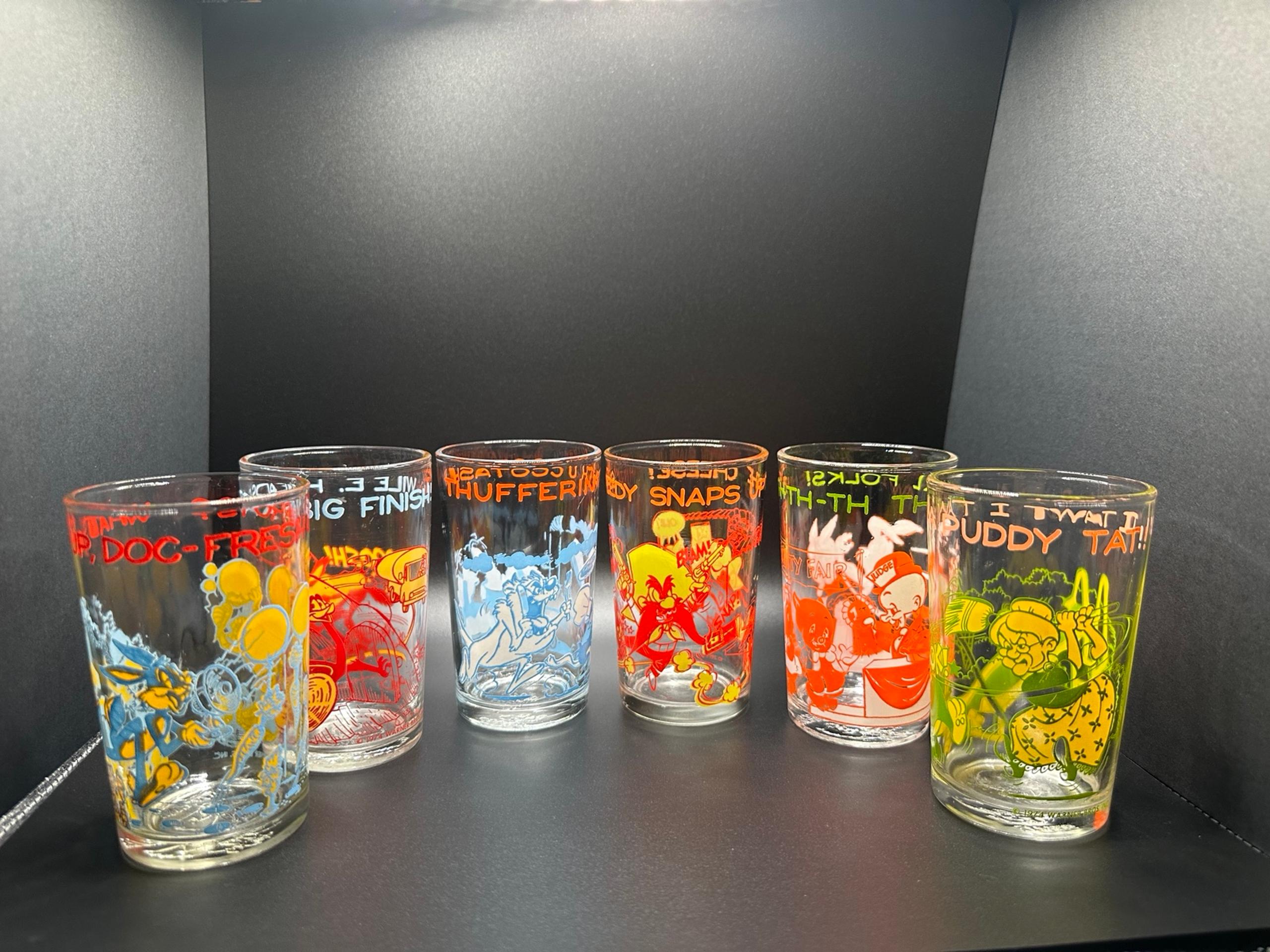 1974 Loony Tunes Glass Cup Collection