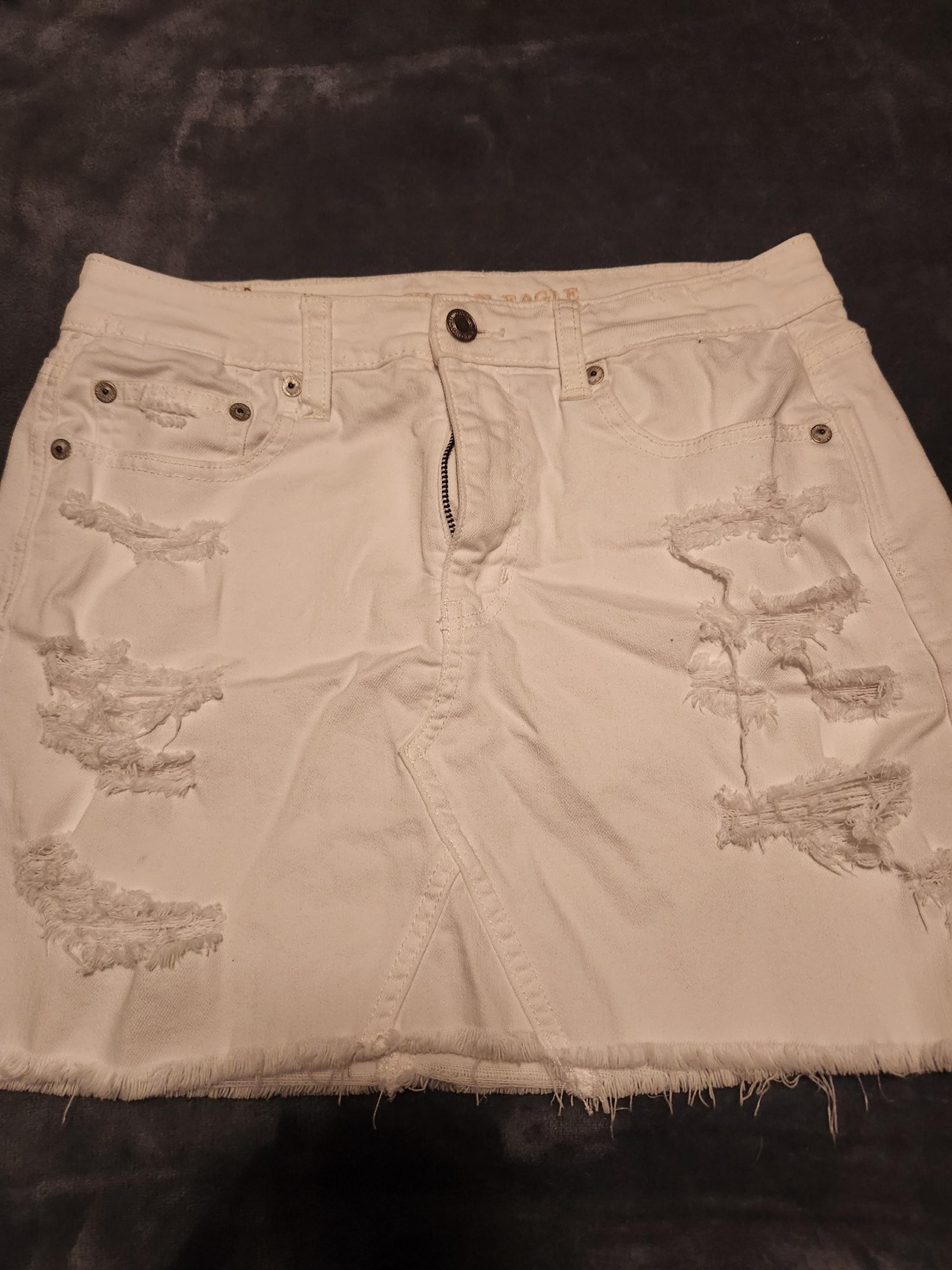 American Eagle mini skirt