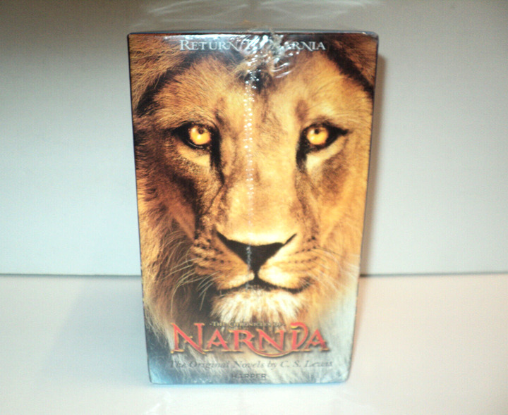 The Chronicles of Narnia 7 Book Set New and Sealed by C.S. Lewis Harper 2010