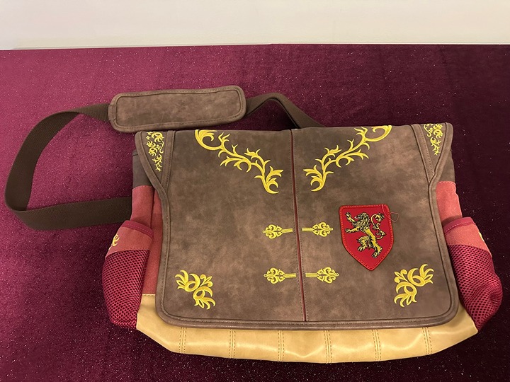 HBO Game of Thrones King’s Landing Messenger Laptop Bag