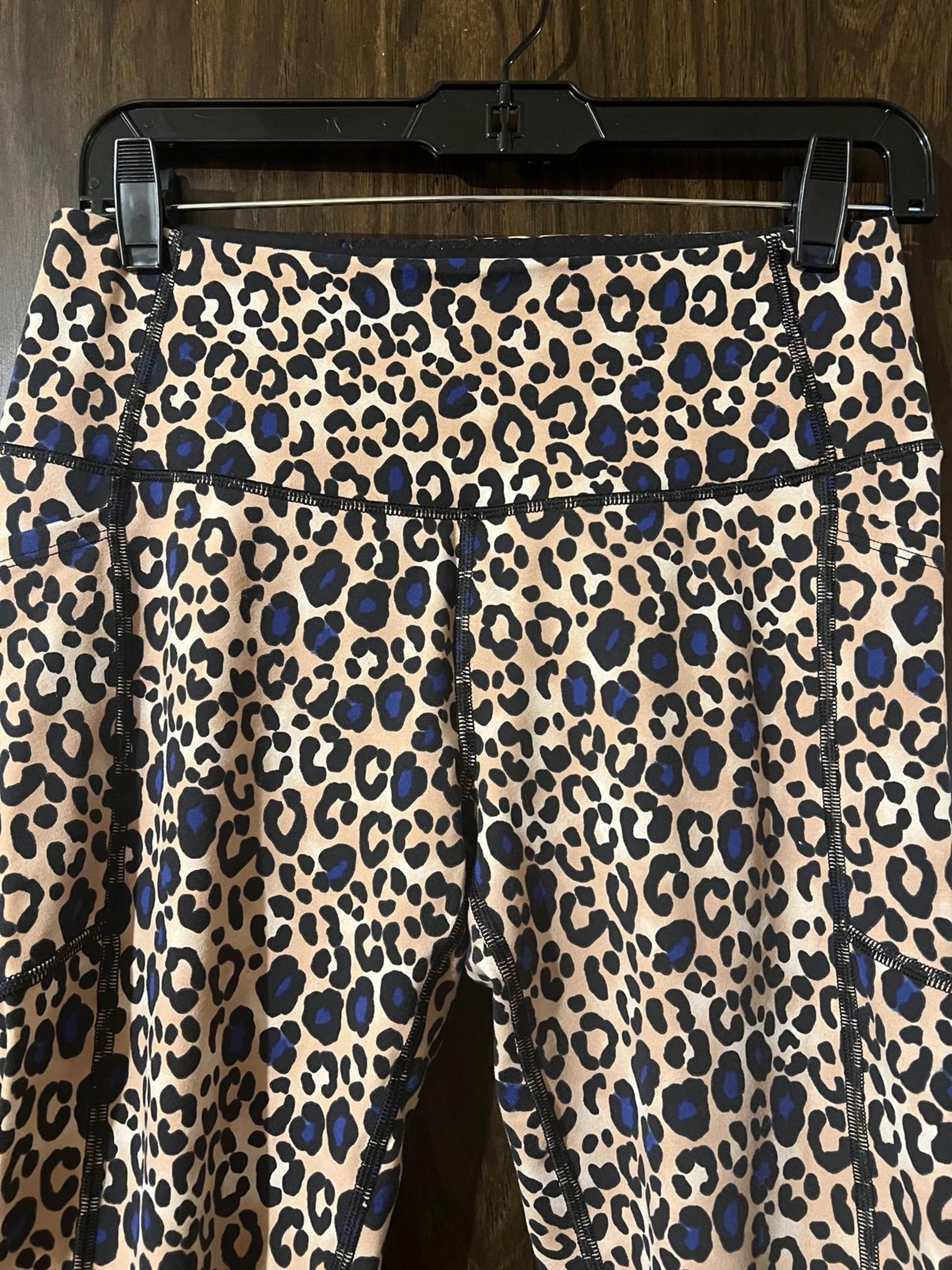 Victoria’s Secret Sport Cheetah Leggings Size M