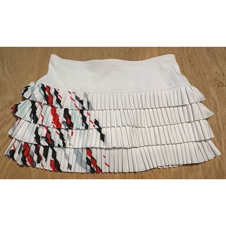 lucky in love Ladies Sz M Tennis Golf pickleball skort Stretch pull on ruffle